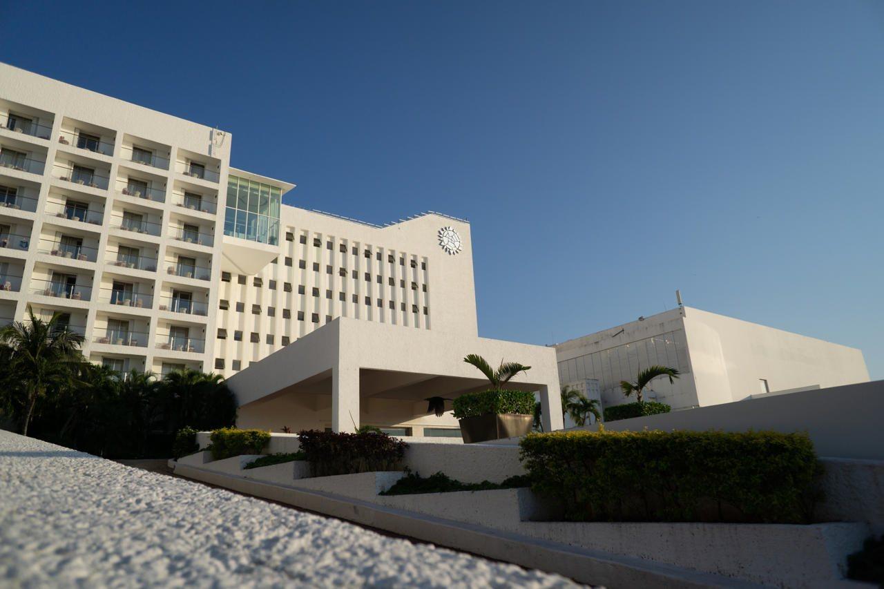 Hotel Sunset Royal Cancún Zewnętrze zdjęcie