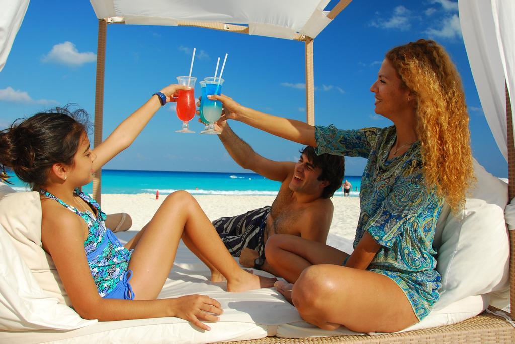 Hotel Sunset Royal Cancún Zewnętrze zdjęcie